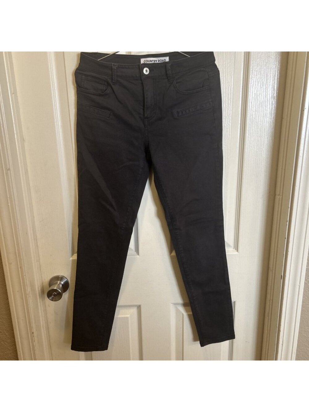 Country Road Black denim Women's Skinny Jeans Size 6 with pockets zip and button